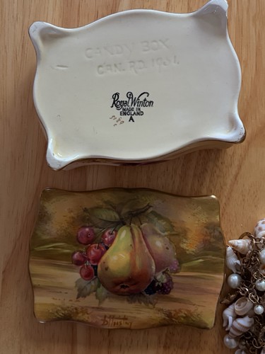 Vintage royal winton hand - vintage,