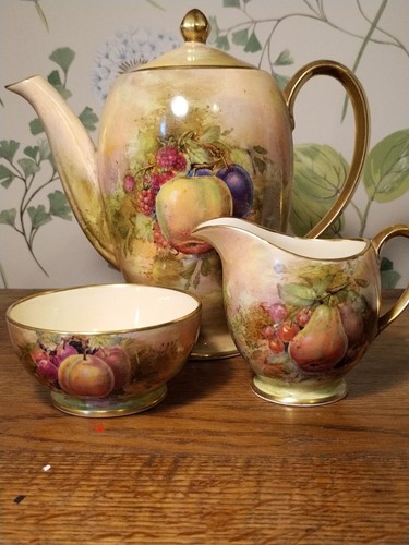 Vintage royal winton - royal,